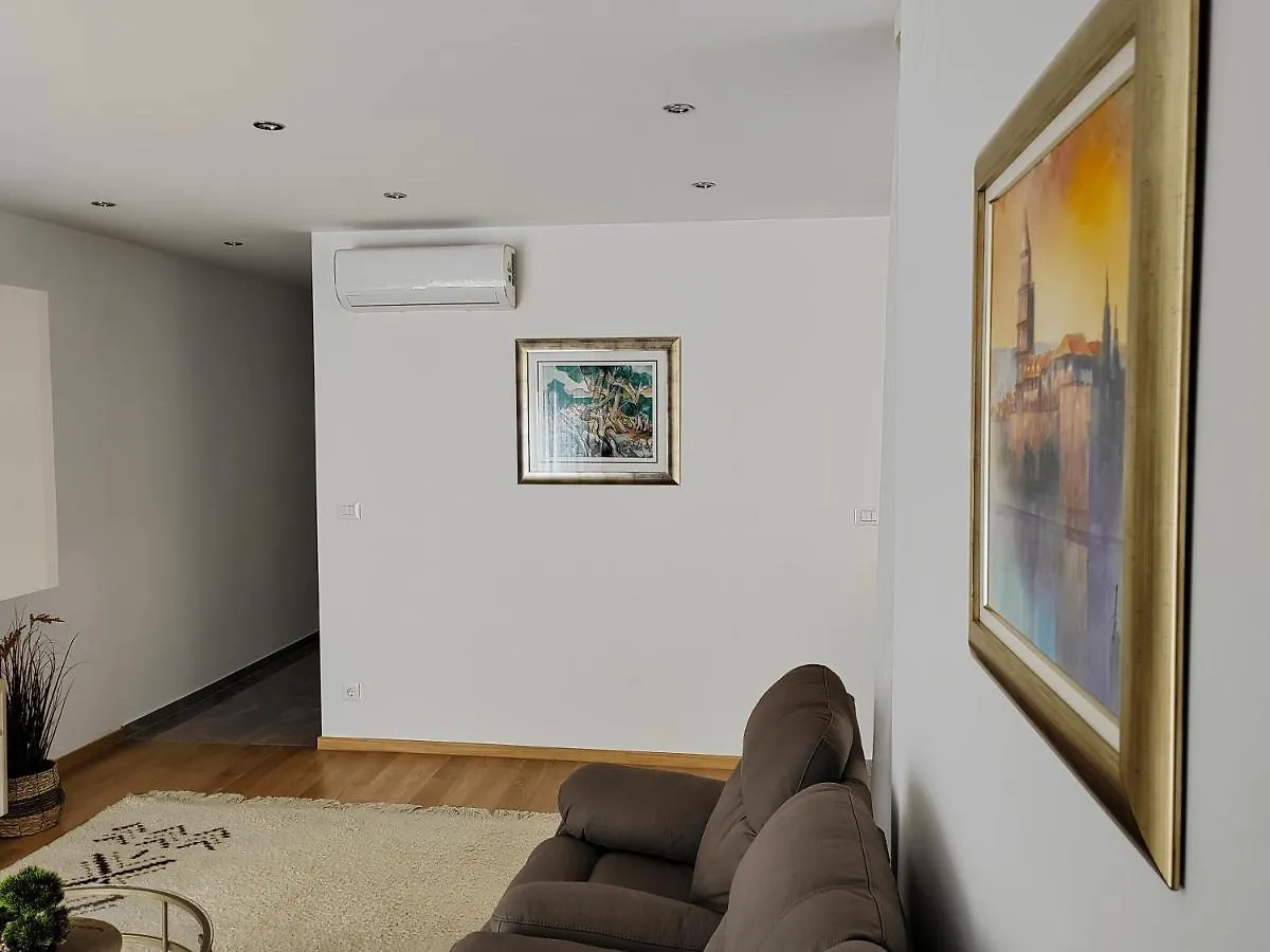 Apartment Petar Split 0*,  Croatia